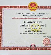 Hiệu Trưởng Kim Liên